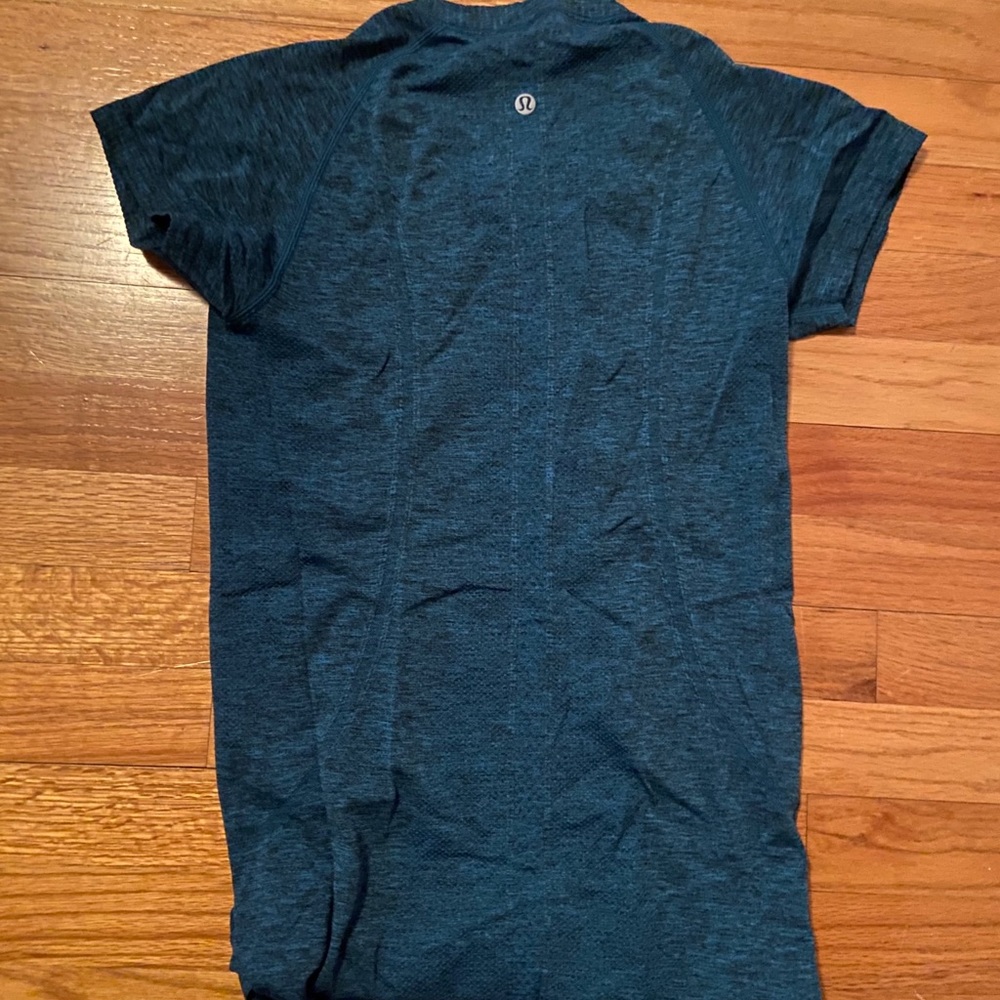 lululemon running shirt
